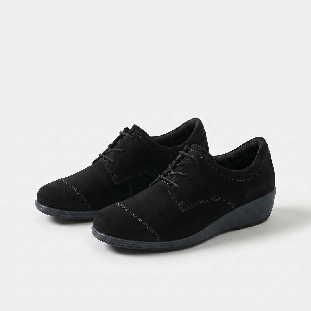 Eleanor | Royal Grace in Classic Black