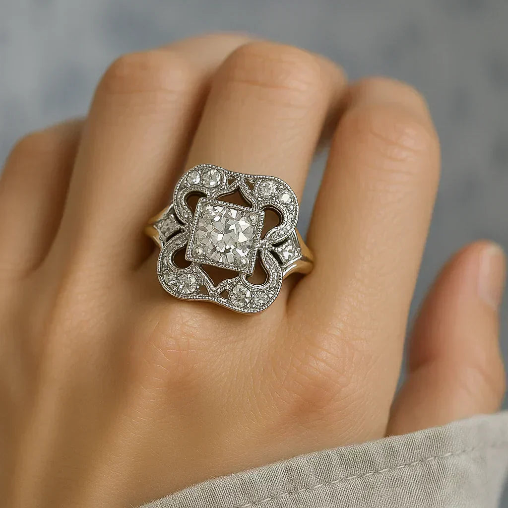 Willow | Classic Gold Ring with Vintage Zirconia