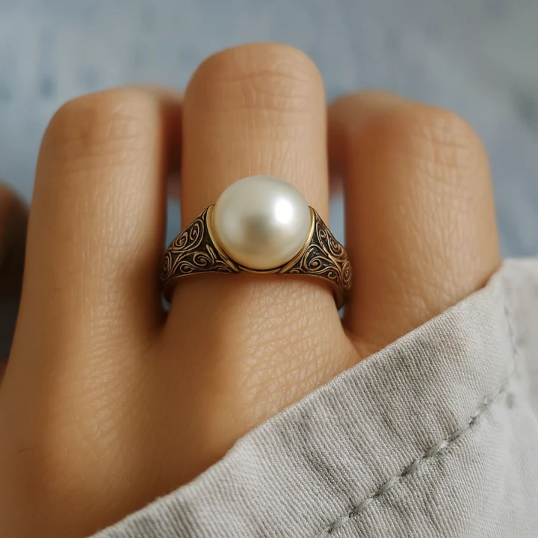Seraphina | Timeless Vintage Pearl Gold Ring