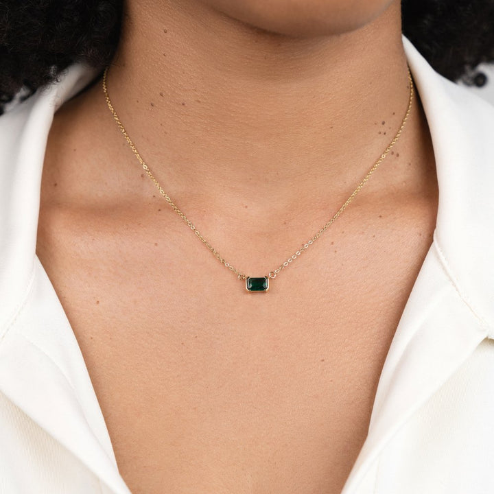 Marigold | Delicate Necklace with Emerald