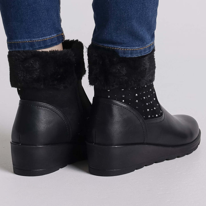 Noemi - Warm Ankle Boot for Women