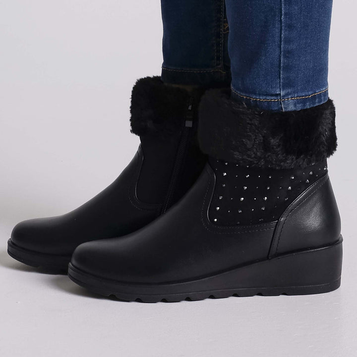 Noemi - Warm Ankle Boot for Women
