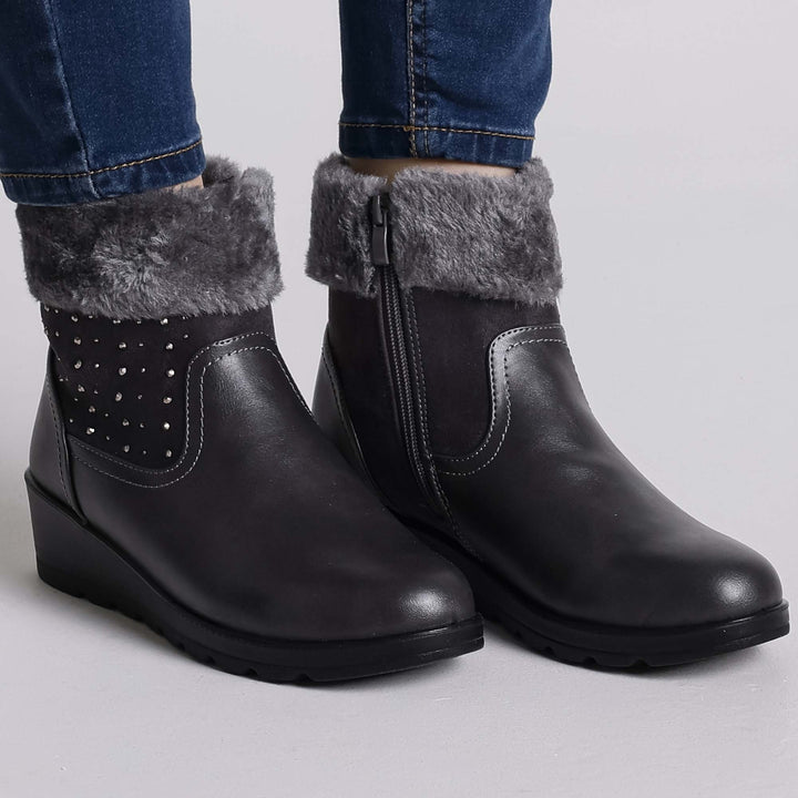 Noemi - Warm Ankle Boot for Women