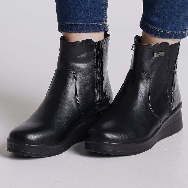 Gloria - Comfortable Ankle Boot with Zip