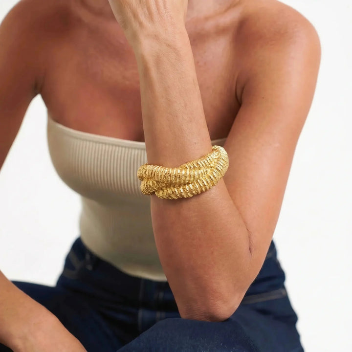Twisted Glow Bracelet